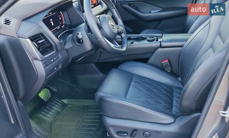 Внедорожник / Кроссовер Nissan Rogue 2022 в Первомайске