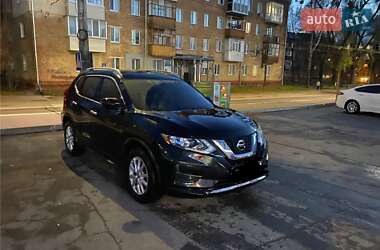 Внедорожник / Кроссовер Nissan Rogue 2018 в Чернигове