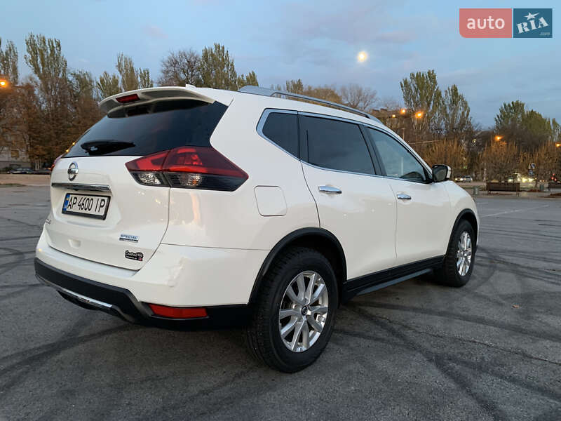 Внедорожник / Кроссовер Nissan Rogue 2019 в Запорожье