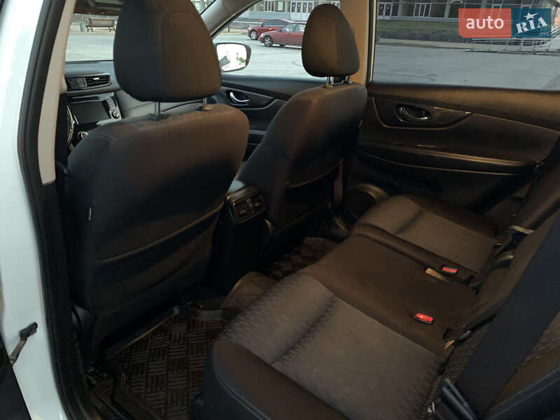 Внедорожник / Кроссовер Nissan Rogue 2019 в Запорожье