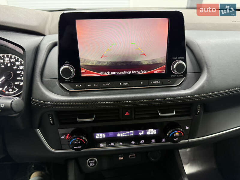 Внедорожник / Кроссовер Nissan Rogue 2022 в Одессе