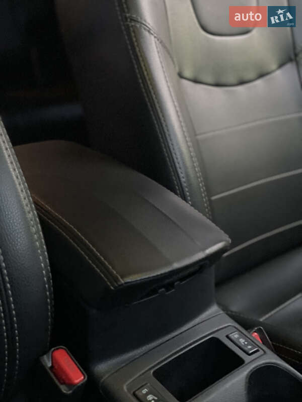 Внедорожник / Кроссовер Nissan Rogue 2016 в Днепре фото 32 Внедорожник / Кроссовер Nissan Rogue 2016 в Днепре