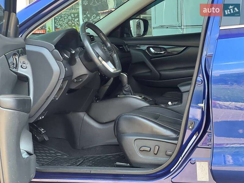 Внедорожник / Кроссовер Nissan Rogue 2017 в Одессе фото 19 Внедорожник / Кроссовер Nissan Rogue 2017 в Одессе