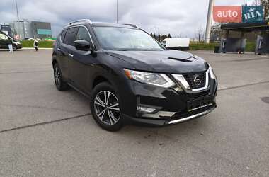 Внедорожник / Кроссовер Nissan Rogue 2018 в Львове