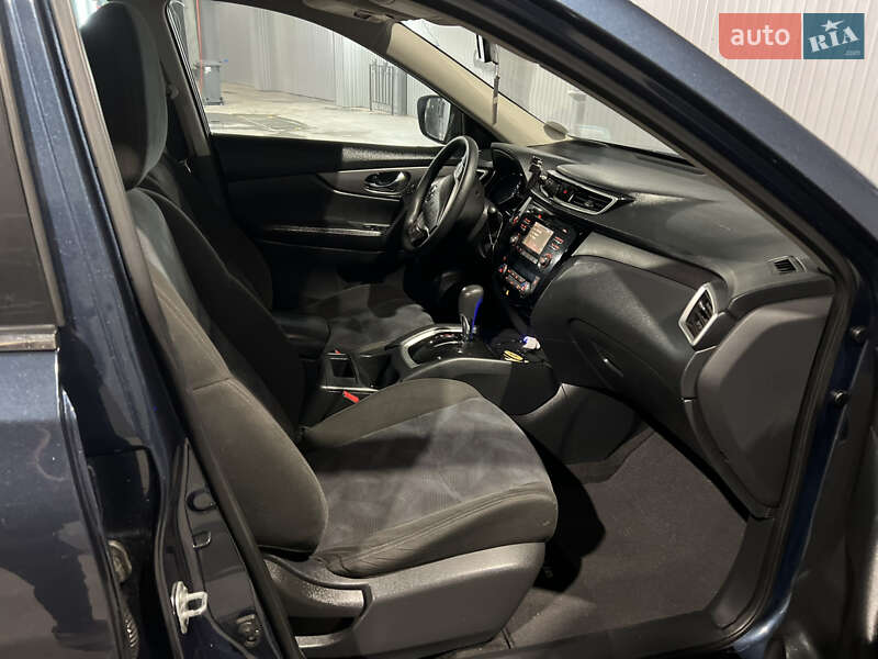 Внедорожник / Кроссовер Nissan Rogue 2015 в Ровно фото 43 Внедорожник / Кроссовер Nissan Rogue 2015 в Ровно