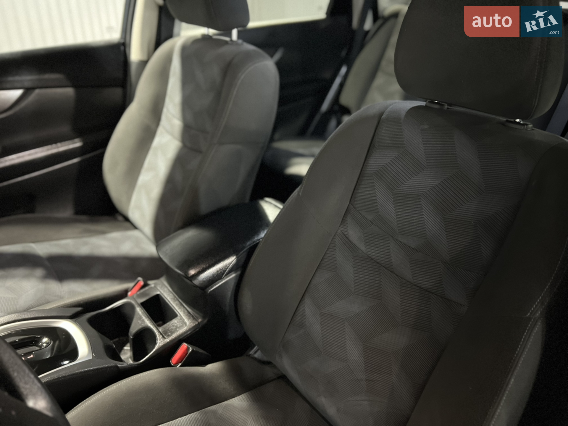 2015 Nissan Rogue - мініатюра 72