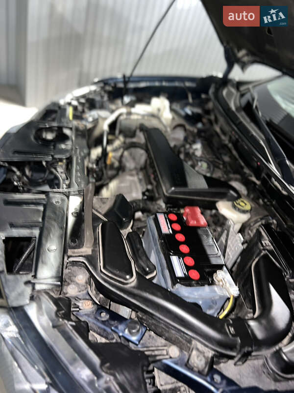 Внедорожник / Кроссовер Nissan Rogue 2015 в Ровно фото 83 Внедорожник / Кроссовер Nissan Rogue 2015 в Ровно