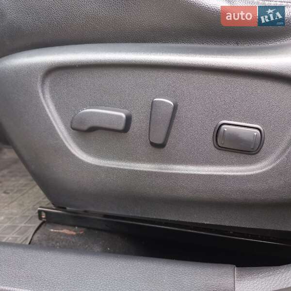 Внедорожник / Кроссовер Nissan Rogue 2015 в Полтаве фото 23 Внедорожник / Кроссовер Nissan Rogue 2015 в Полтаве