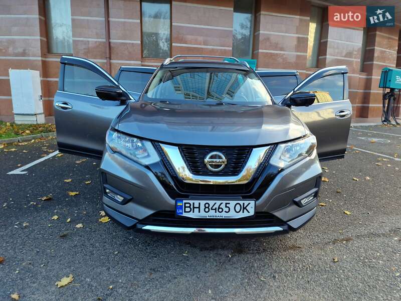 Позашляховик / Кросовер Nissan Rogue 2018 в Одесі