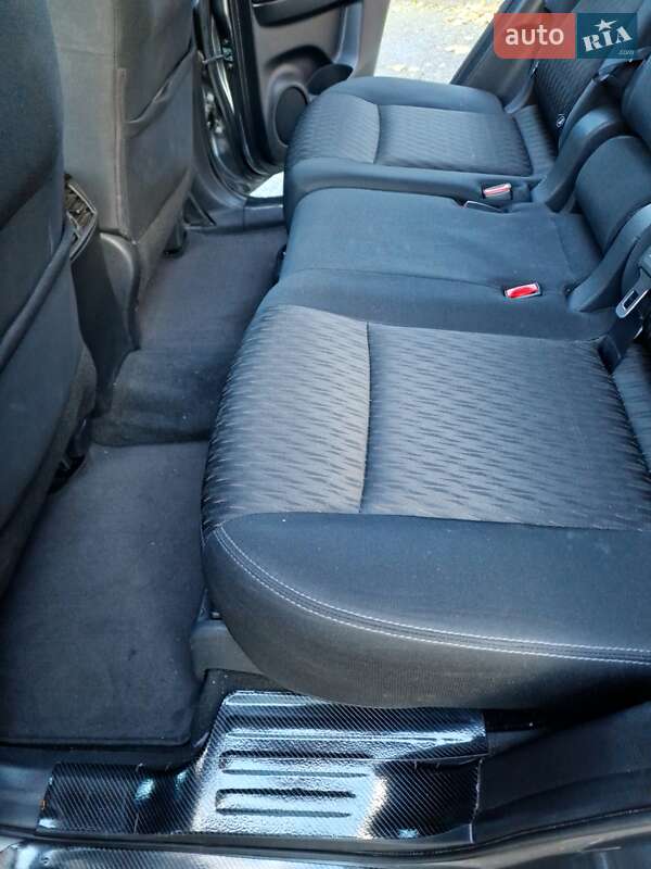 Позашляховик / Кросовер Nissan Rogue 2018 в Одесі