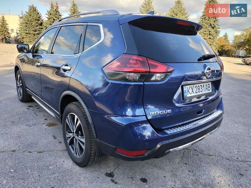 Позашляховик / Кросовер Nissan Rogue 2018 в Харкові
