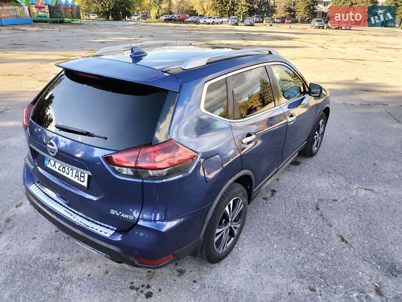 Позашляховик / Кросовер Nissan Rogue 2018 в Харкові