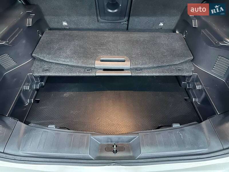 Внедорожник / Кроссовер Nissan Rogue 2017 в Каменском фото 28 Внедорожник / Кроссовер Nissan Rogue 2017 в Каменском