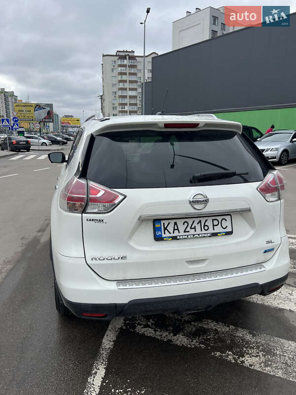 Внедорожник / Кроссовер Nissan Rogue 2014 в Вишневом фото 15 Внедорожник / Кроссовер Nissan Rogue 2014 в Вишневом