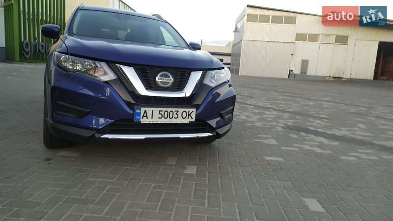Внедорожник / Кроссовер Nissan Rogue 2018 в Киеве