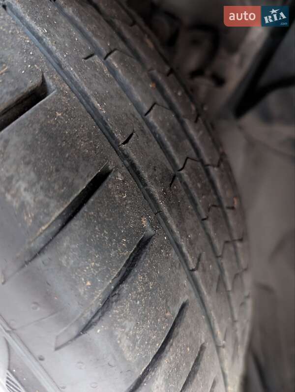 Внедорожник / Кроссовер Nissan Rogue 2020 в Ровно