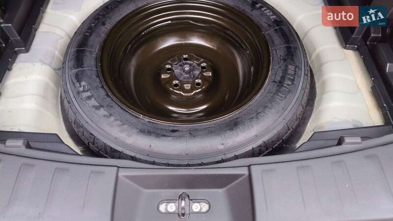 Внедорожник / Кроссовер Nissan Rogue 2019 в Ровно