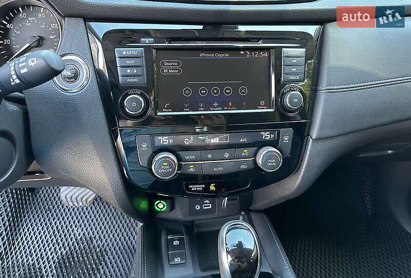 Внедорожник / Кроссовер Nissan Rogue 2019 в Киеве фото 18 Внедорожник / Кроссовер Nissan Rogue 2019 в Киеве