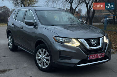 Внедорожник / Кроссовер Nissan Rogue 2019 в Лубнах