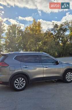 Внедорожник / Кроссовер Nissan Rogue 2018 в Днепре