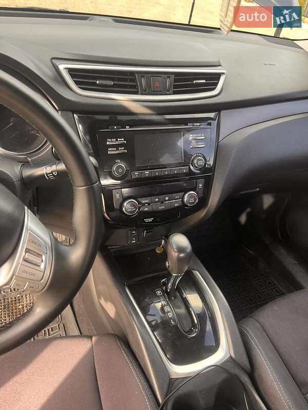 Внедорожник / Кроссовер Nissan Rogue 2014 в Кропивницком фото 4 Внедорожник / Кроссовер Nissan Rogue 2014 в Кропивницком