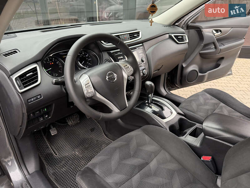 Внедорожник / Кроссовер Nissan Rogue 2014 в Киеве