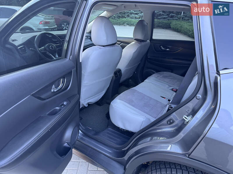Позашляховик / Кросовер Nissan Rogue 2017 в Харкові фото 10 Позашляховик / Кросовер Nissan Rogue 2017 в Харкові
