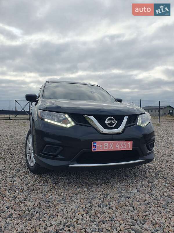 Позашляховик / Кросовер Nissan Rogue 2016 в Березному