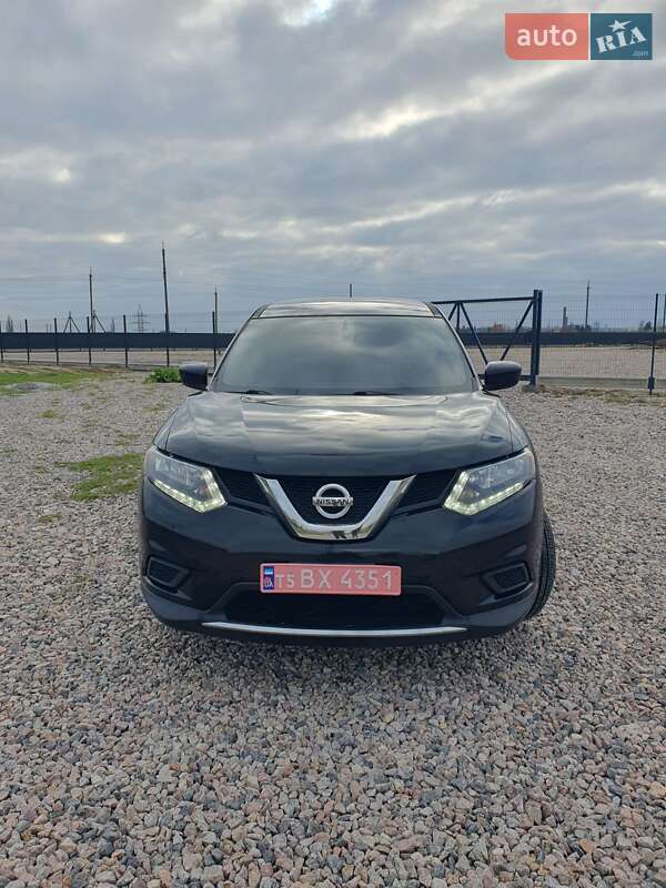 Позашляховик / Кросовер Nissan Rogue 2016 в Березному