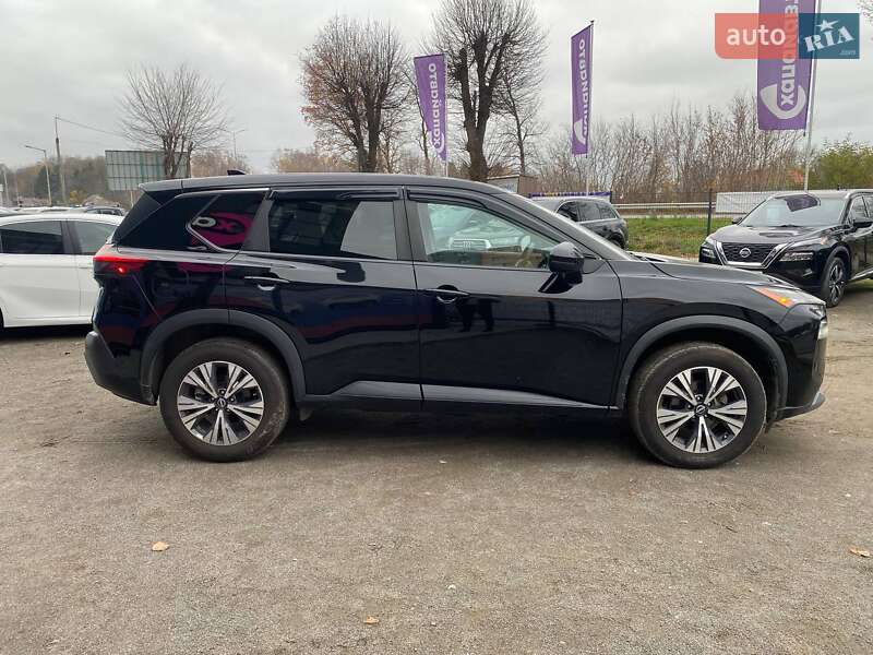 Внедорожник / Кроссовер Nissan Rogue 2022 в Виннице