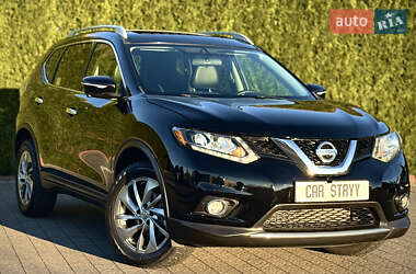 Позашляховик / Кросовер Nissan Rogue 2015 в Стрию