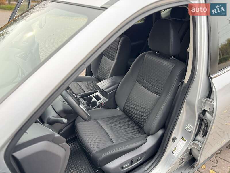 Внедорожник / Кроссовер Nissan Rogue 2018 в Миргороде фото 16 Внедорожник / Кроссовер Nissan Rogue 2018 в Миргороде