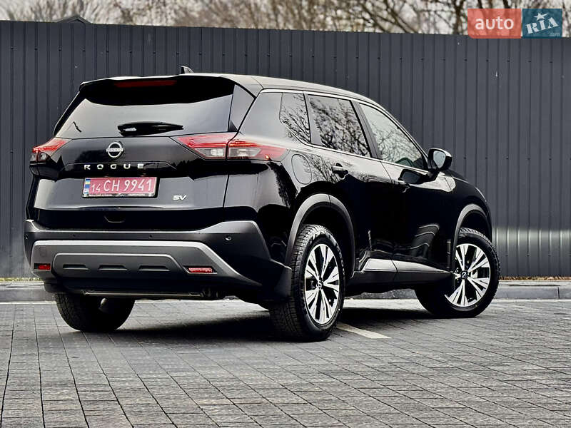 Внедорожник / Кроссовер Nissan Rogue 2023 в Самборе