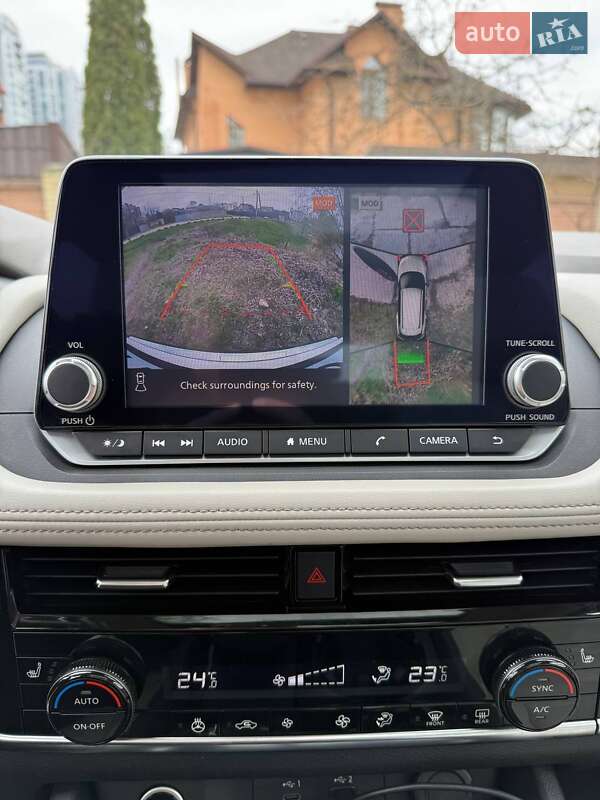 Внедорожник / Кроссовер Nissan Rogue 2020 в Киеве