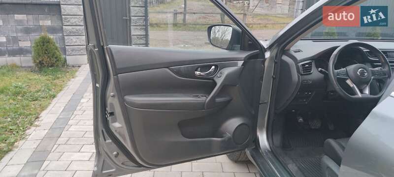 Внедорожник / Кроссовер Nissan Rogue 2017 в Ровно фото 18 Внедорожник / Кроссовер Nissan Rogue 2017 в Ровно