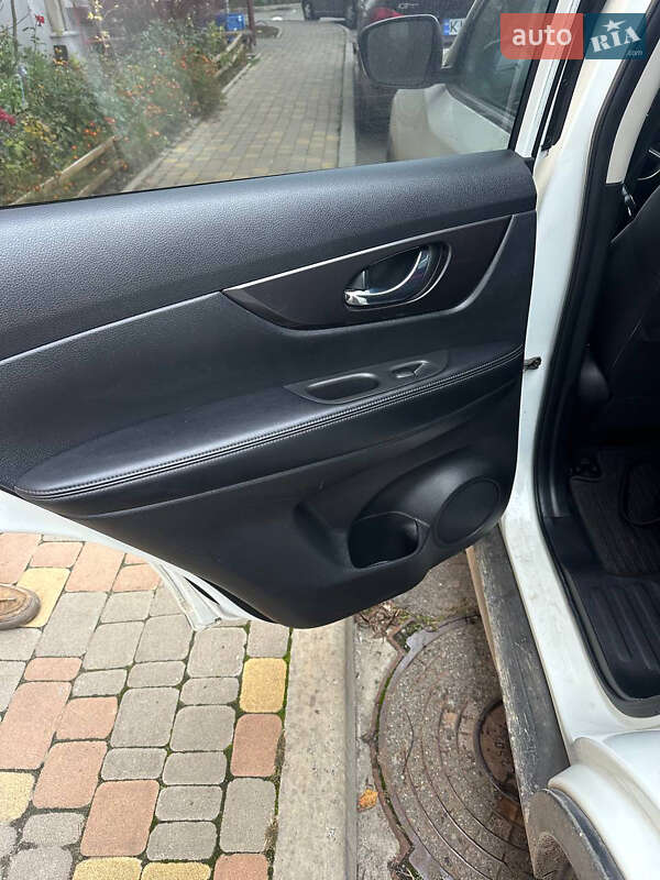 Внедорожник / Кроссовер Nissan Rogue 2019 в Киеве