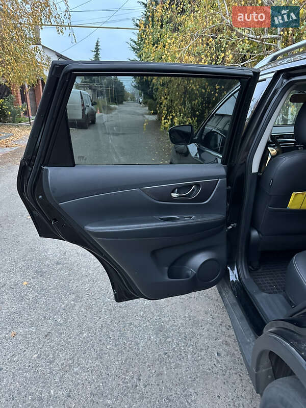 Внедорожник / Кроссовер Nissan Rogue 2015 в Одессе