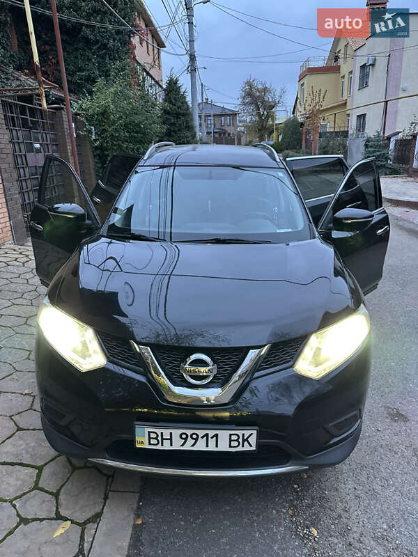 Внедорожник / Кроссовер Nissan Rogue 2015 в Одессе
