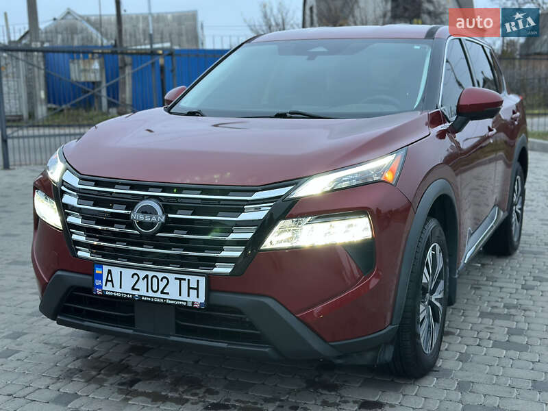 Внедорожник / Кроссовер Nissan Rogue 2021 в Белой Церкви