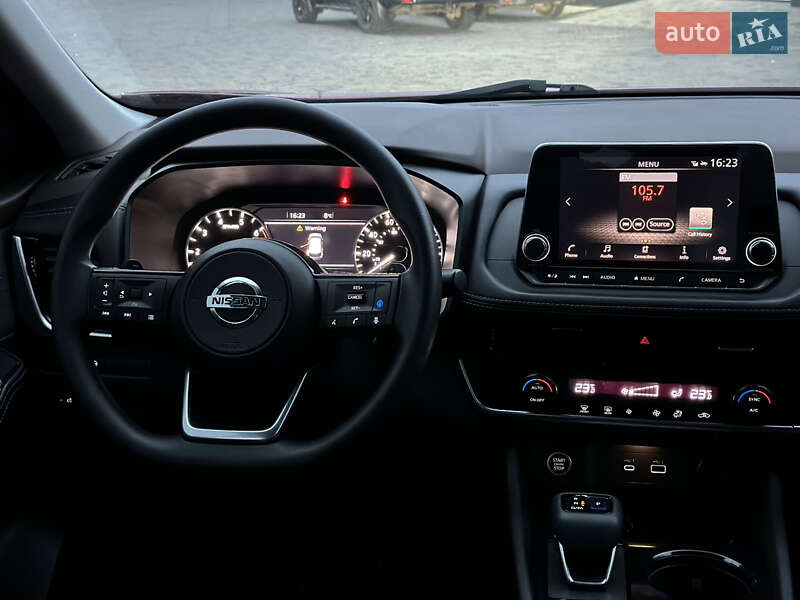 Внедорожник / Кроссовер Nissan Rogue 2021 в Белой Церкви