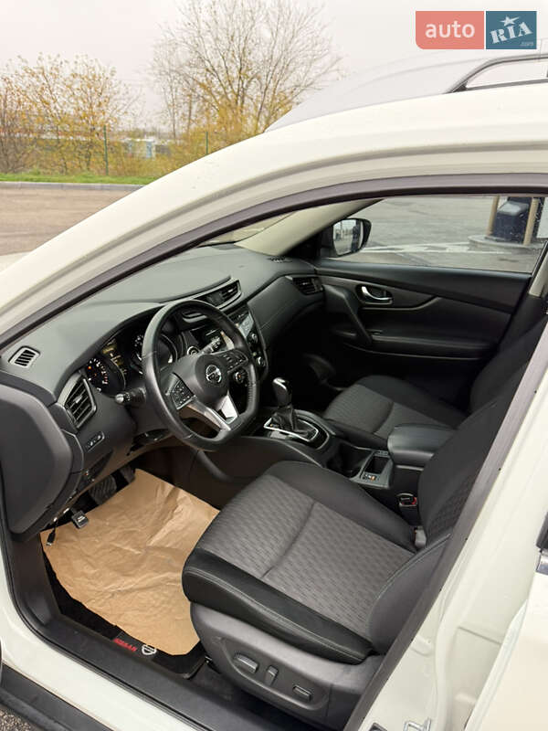 Внедорожник / Кроссовер Nissan Rogue 2017 в Днепре фото 19 Внедорожник / Кроссовер Nissan Rogue 2017 в Днепре