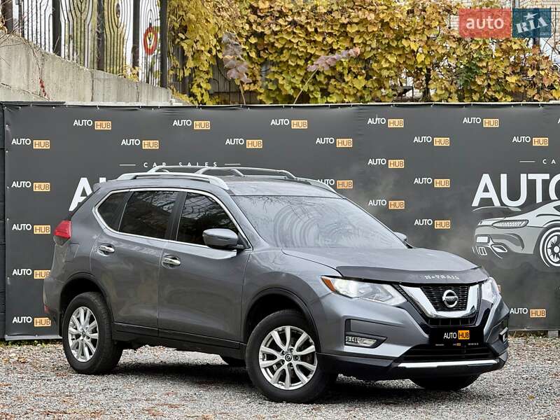 Позашляховик / Кросовер Nissan Rogue 2018 в Харкові