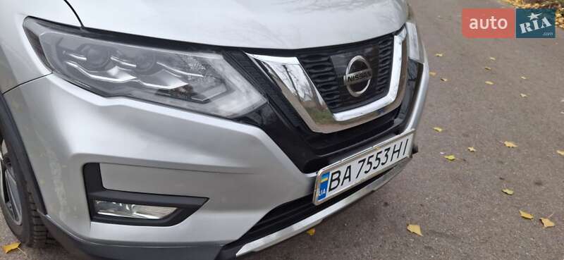 Внедорожник / Кроссовер Nissan Rogue 2018 в Кропивницком