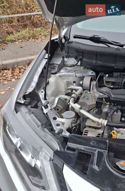 Позашляховик / Кросовер Nissan Rogue 2018 в Кропивницькому