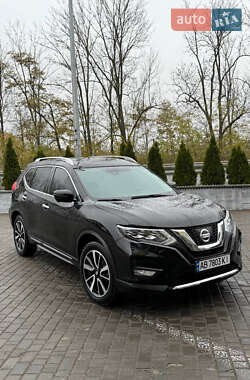 Позашляховик / Кросовер Nissan Rogue 2017 в Вінниці