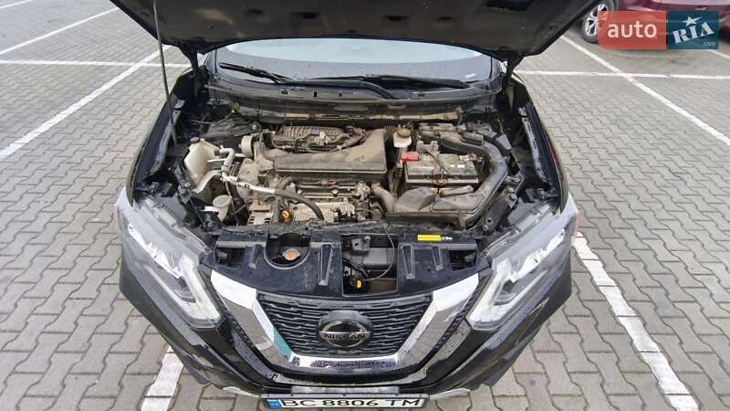 Внедорожник / Кроссовер Nissan Rogue 2020 в Львове