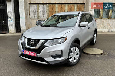 Внедорожник / Кроссовер Nissan Rogue 2018 в Ивано-Франковске