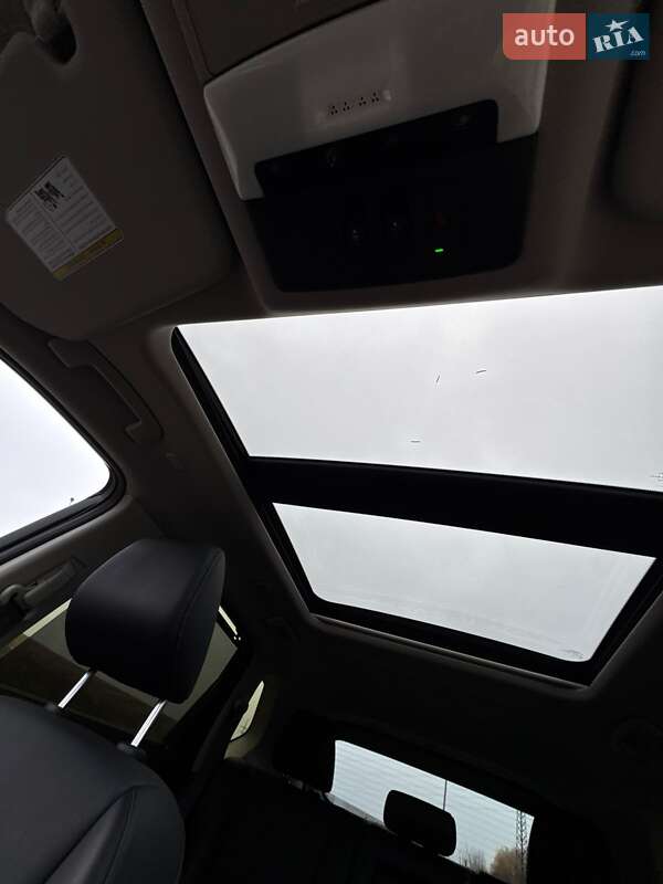 Внедорожник / Кроссовер Nissan Rogue 2023 в Ровно