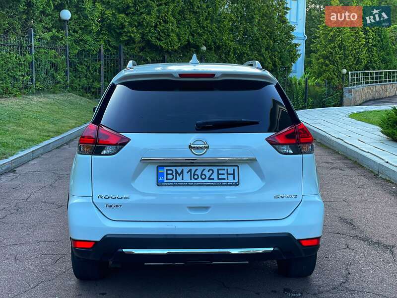 Позашляховик / Кросовер Nissan Rogue 2018 в Новгород-Сіверському