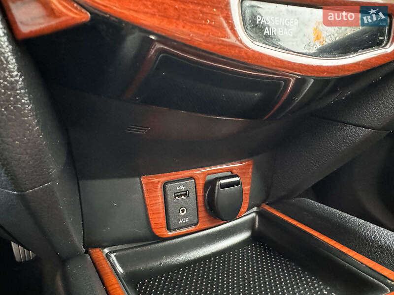 Внедорожник / Кроссовер Nissan Rogue 2014 в Киеве фото 24 Внедорожник / Кроссовер Nissan Rogue 2014 в Киеве